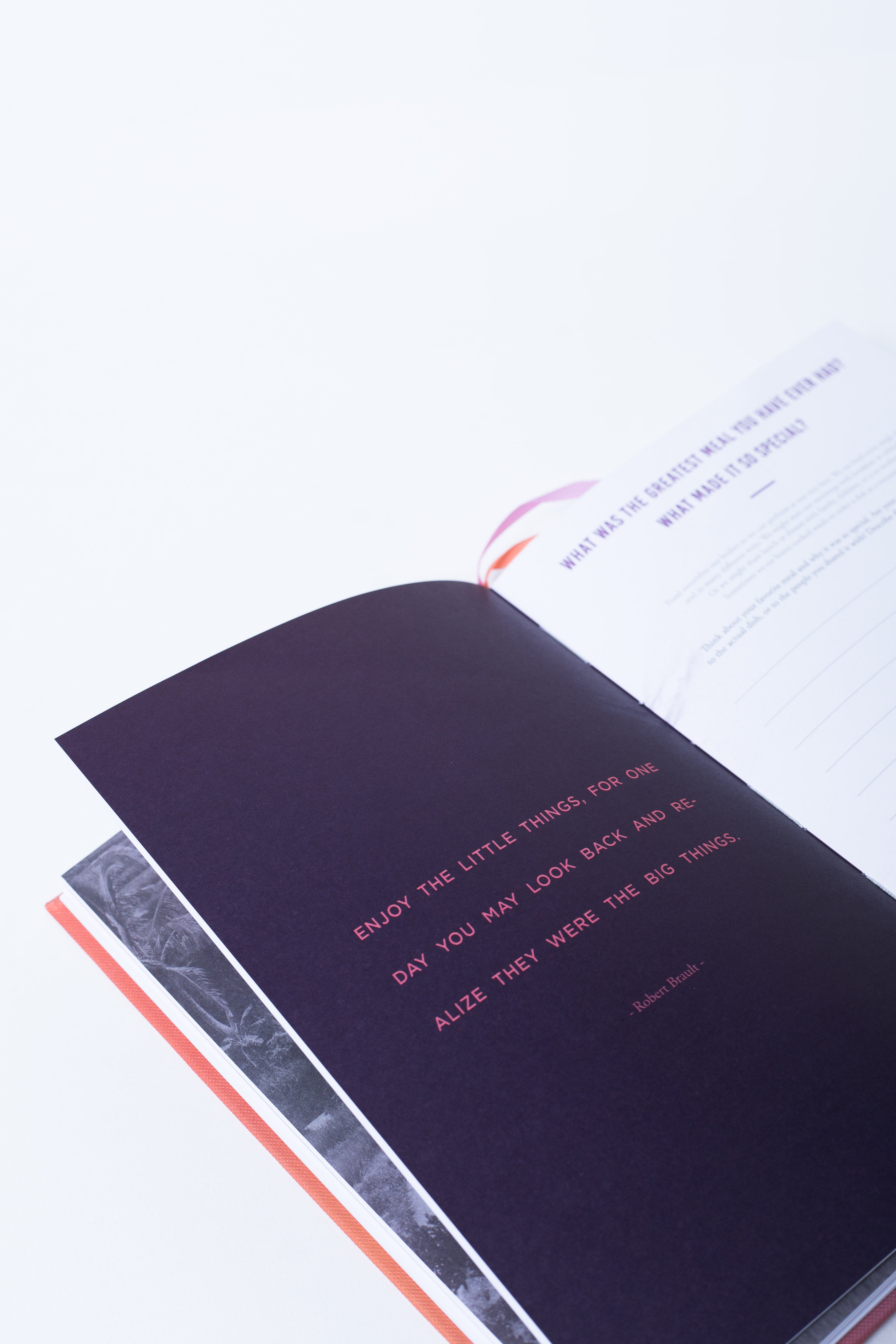 Explore Your Inner World | Guided Journal Set I - The Happiness Planner®