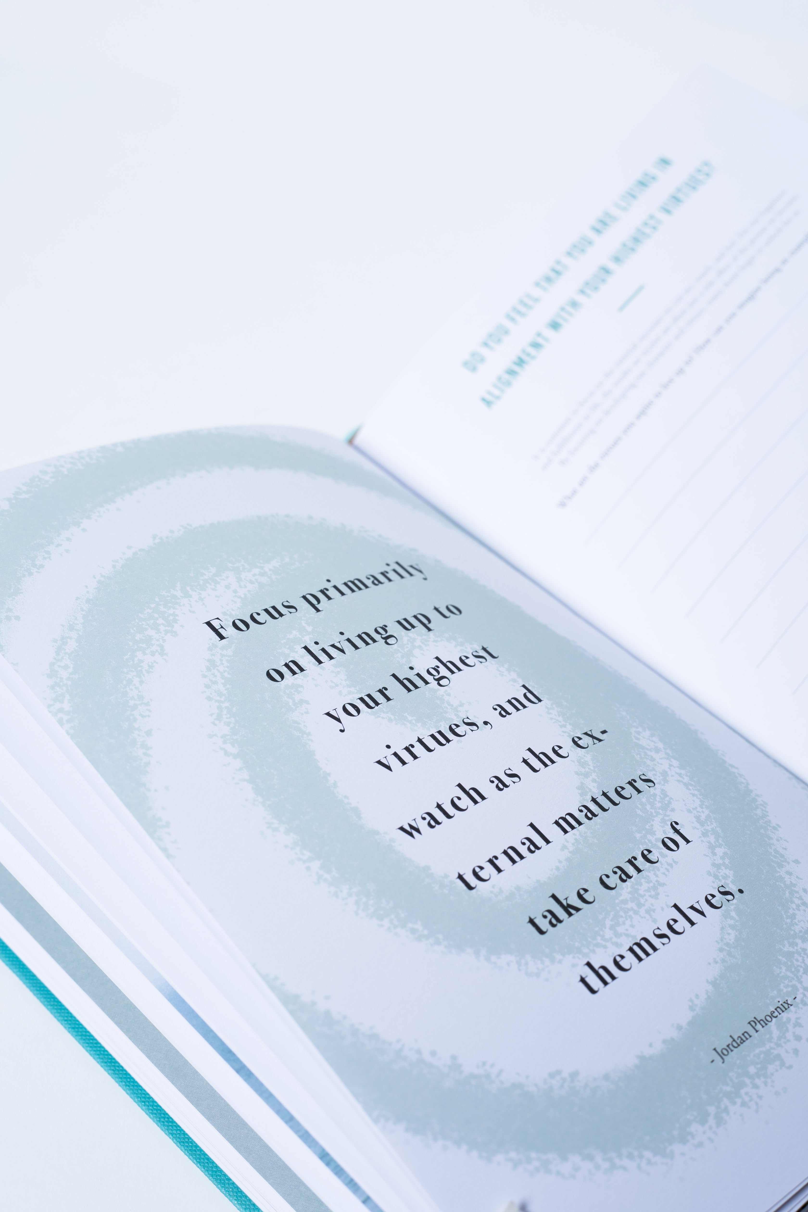 Explore Your Inner World | Guided Journal Set I - The Happiness Planner®